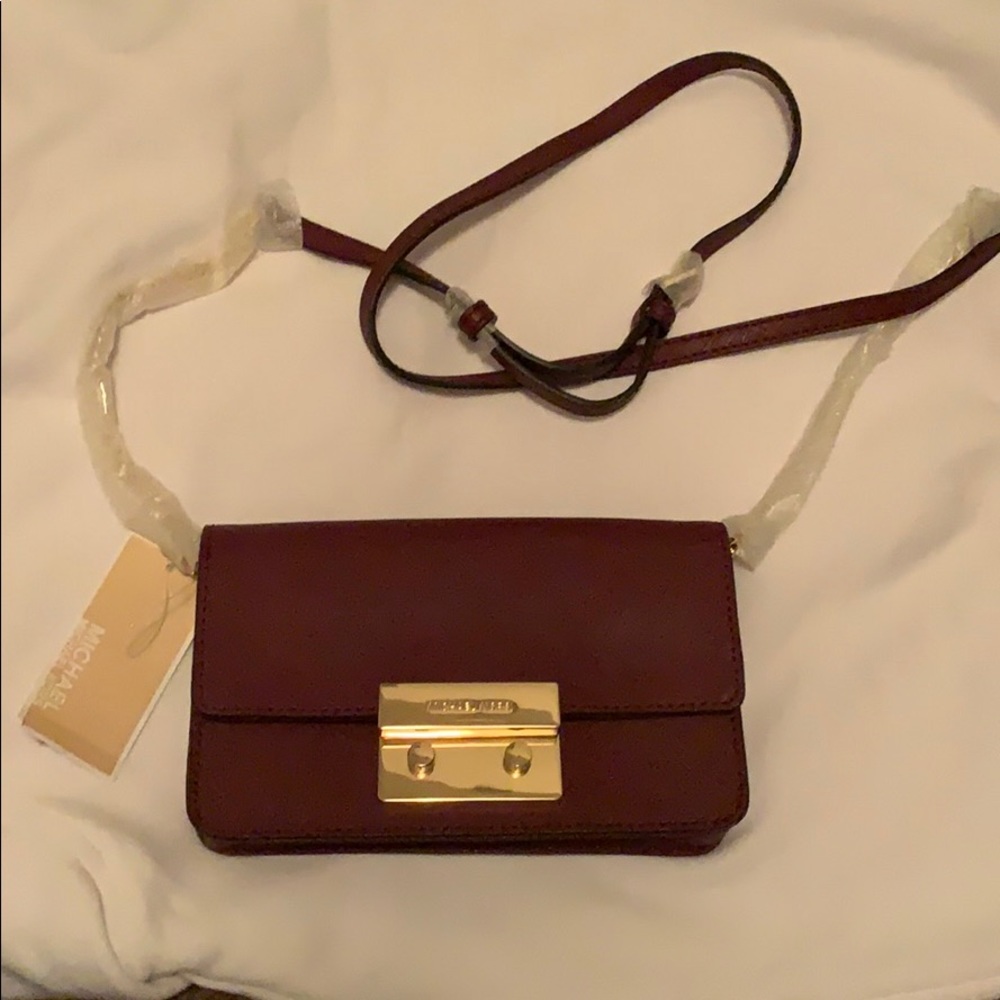 Michael Kors crossbody bag